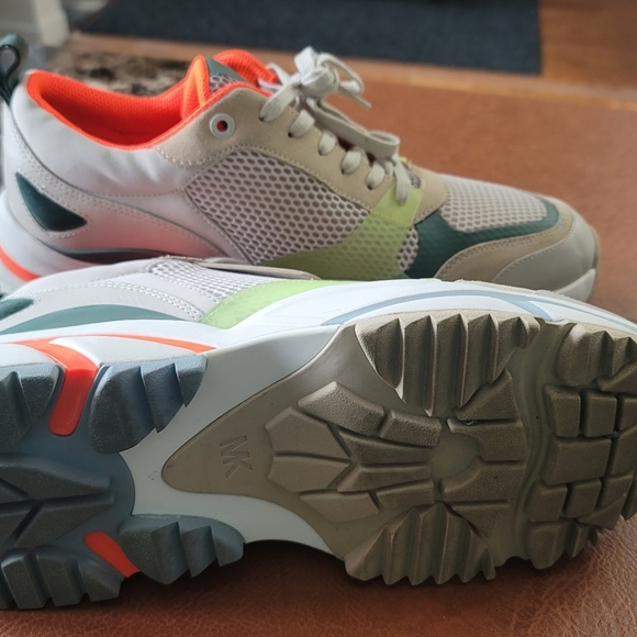 Michael kors running shoes - Picture 4 of 5